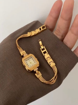 066-7 Vintage Style Small Square Face Gold Bracelet Watch