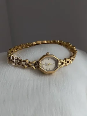 250-2 Vintage Ladies Gold Watches Small Face Women's Watch